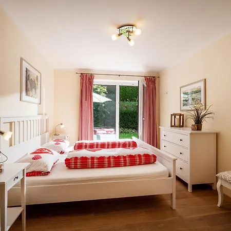 Alpensuiten المو